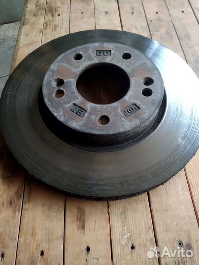 Диск тормозной передний kia ceed 2010 год