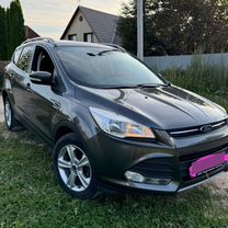 Ford Kuga 2.5 AT, 2016, 93 000 км, с пробегом, цена 1 780 000 руб.