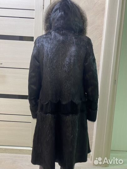 Шуба нутрия с капюшоном