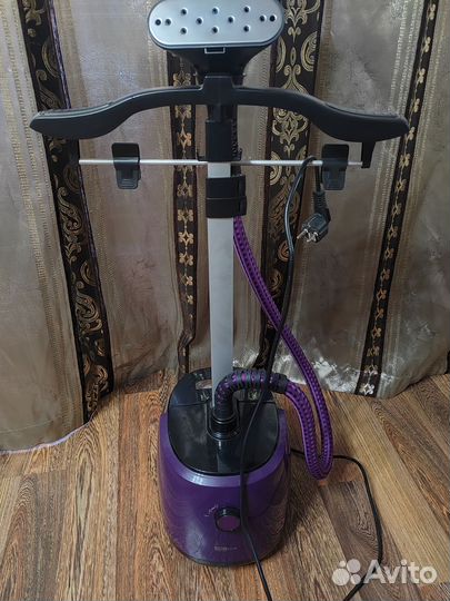 Отпариватель для одежды вертикальный