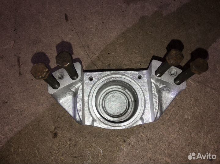 Корпус суппорта Мерседес W115/114/123