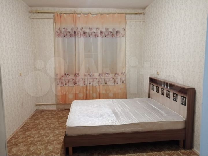 2-к. квартира, 57 м², 2/3 эт.