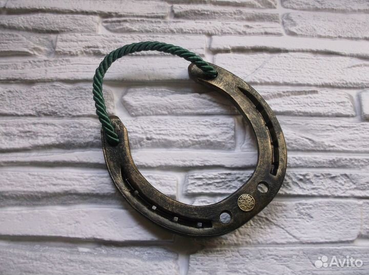 Подкова подарок в дом *Алатырь*.Оберег
