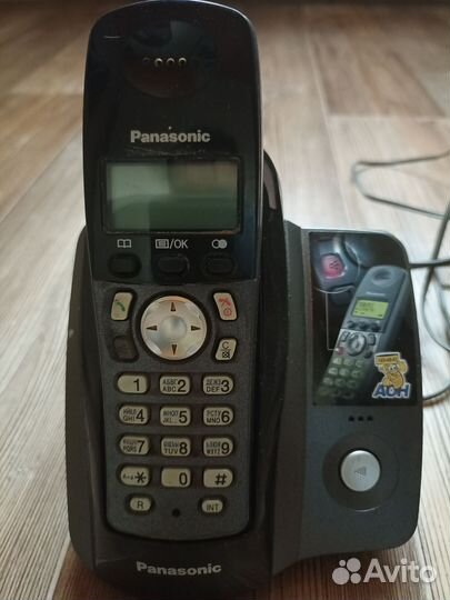 Радиотелефон panasonic