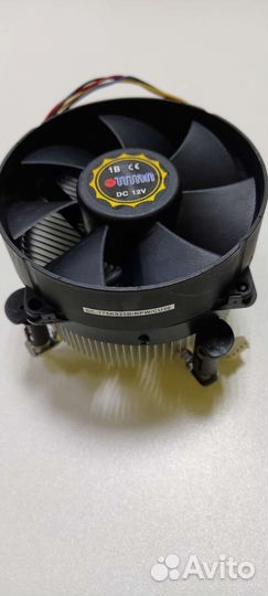 Материнская плата с процессором и памятью