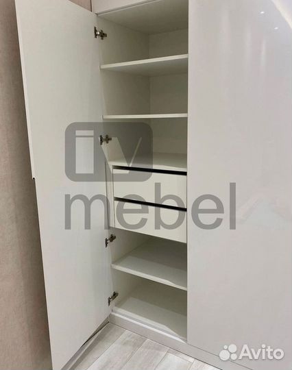 Стенка в гостиную