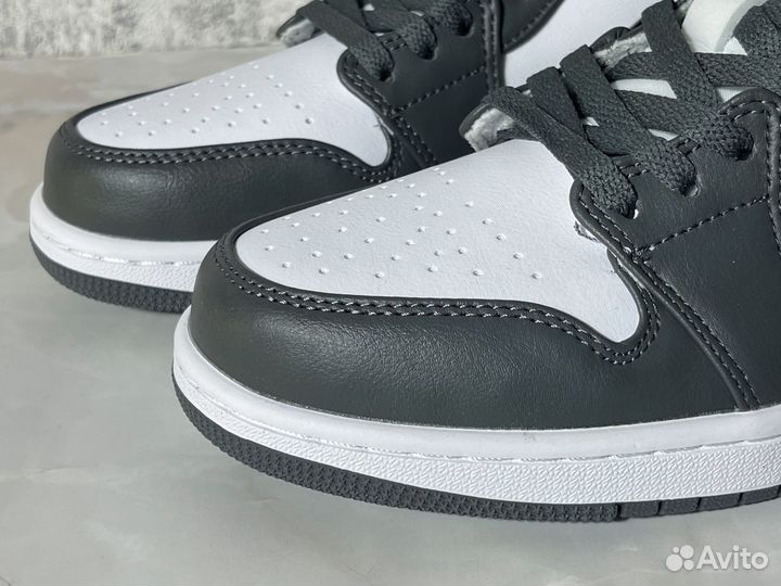 Nike Air Jordan 1 Low Iron Grey
