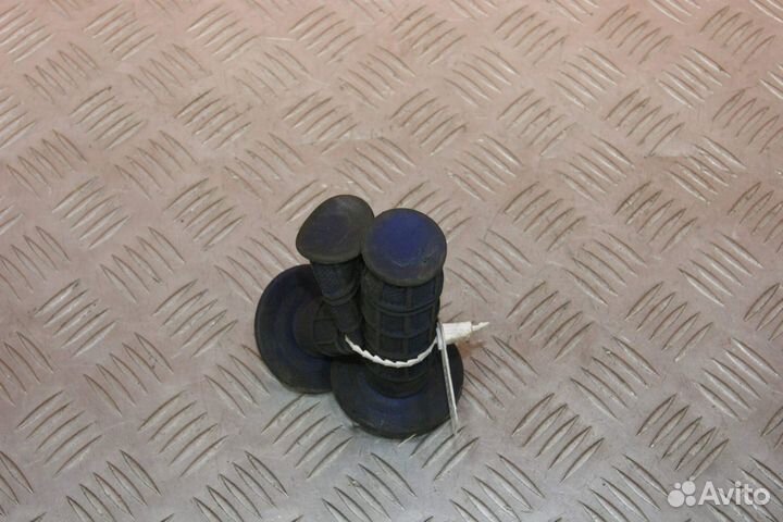 Ручка газа, грипсы Yamaha TTR 250 Raid