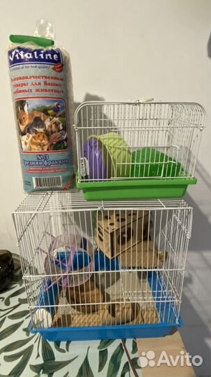 Две клетки с аксессуарами комплектом