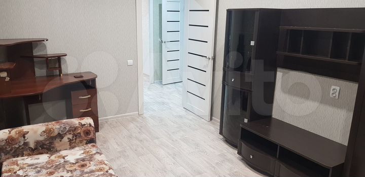 3-к. квартира, 60 м², 2/5 эт.