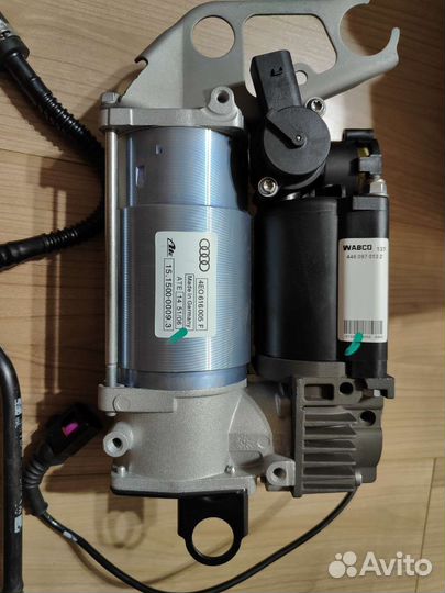 Компрессор пневмоподвески audi q7