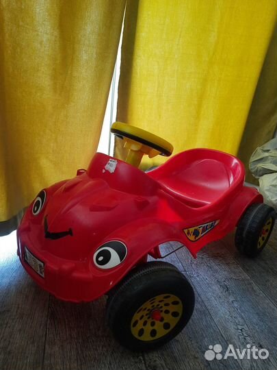 Детская машинка каталка