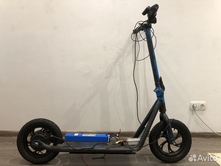 Электросамокат iconbit