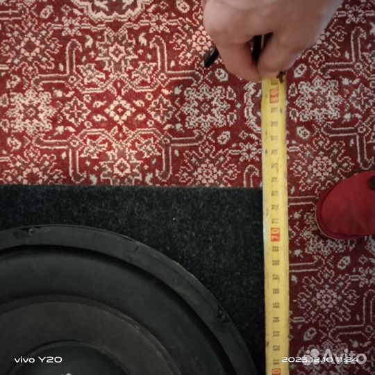 Автомобильный сабвуфер