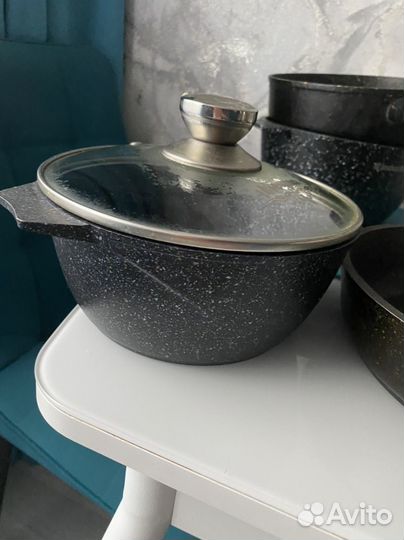 Сотейник чугунный