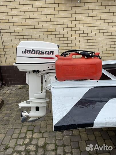 Лодочный мотор Johnson 25 лс(30)