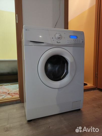 Стиральная машинка whirlpool