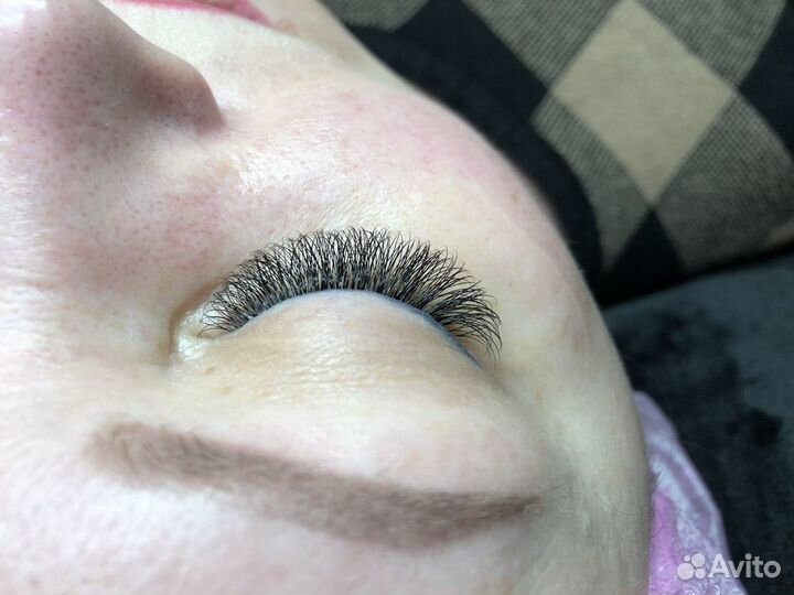 Наращивание ресничек