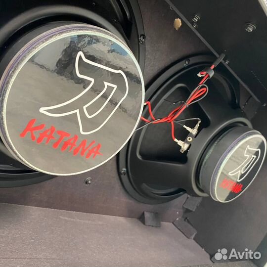 Гитарный комбоусилитель Boss Katana-100/212 MK2