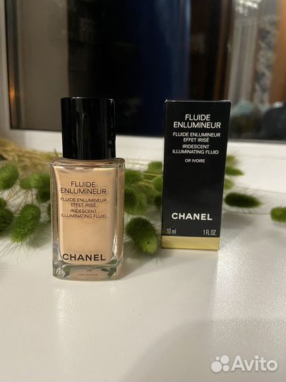 Хайлайтер Chanel fluide enlumineur or ivoire