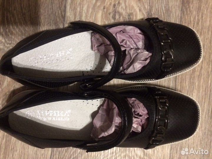 Туфли на девочку 37размер