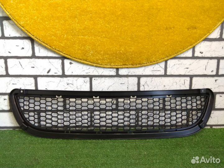 Решетка бампера Ssang Yong Kyron 2007-2015