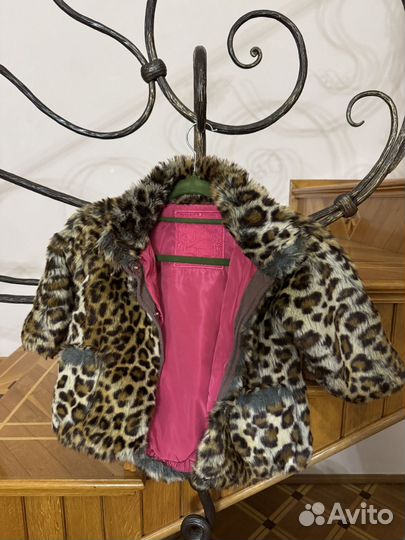 Шуба для девочки 3 года Monnalisa