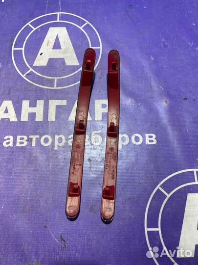 Катафот бампера Volkswagen Touareg 7L 2 2005