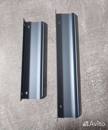 Накладная ручка для мебели