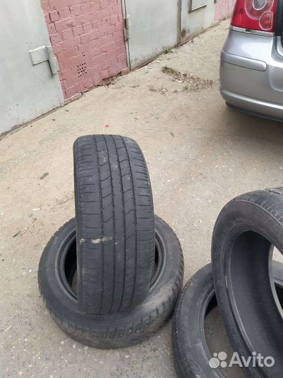 Bridgestone Dueler 684 205/55 R16 и 205/55 R16