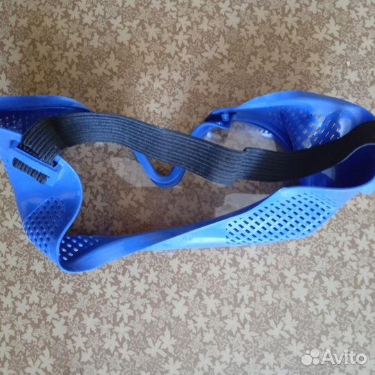 Очки защитные для работы на резинке пластиковые