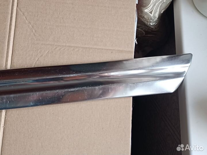 Молдинг водительской двери Волга газ 21