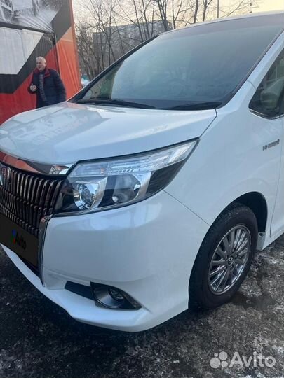 Toyota Esquire 1.8 CVT, 2015, 122 000 км
