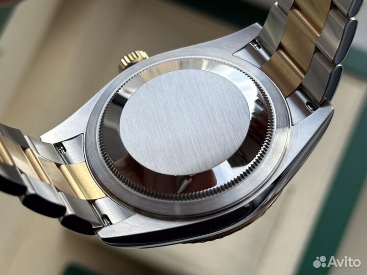 Rolex Sky Dweller 42mm 2023