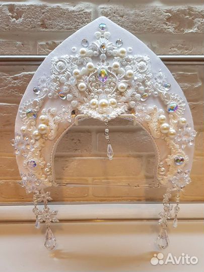 Белый кокошник снегурочки аренда