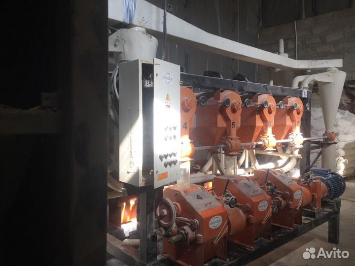 Мельница вальцовая Мельник 700 Эксперт