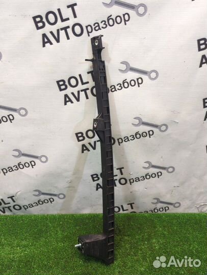 Направляющая стекла двери задняя правая Kia Venga