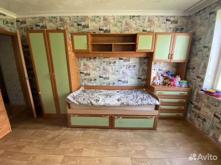 Стенка в детскую бу
