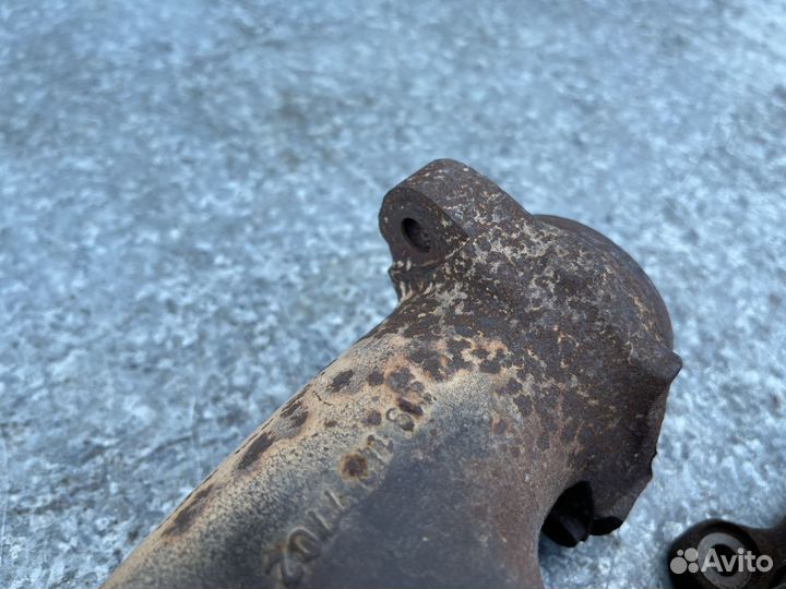 Выпускной коллектор правый M119 Mercedes W140