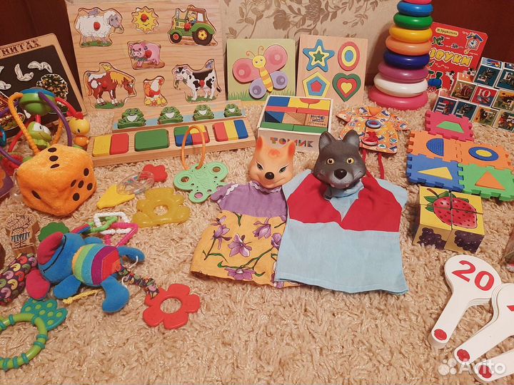 Развивающие игрушки