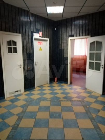 Свободного назначения 140,7 м²