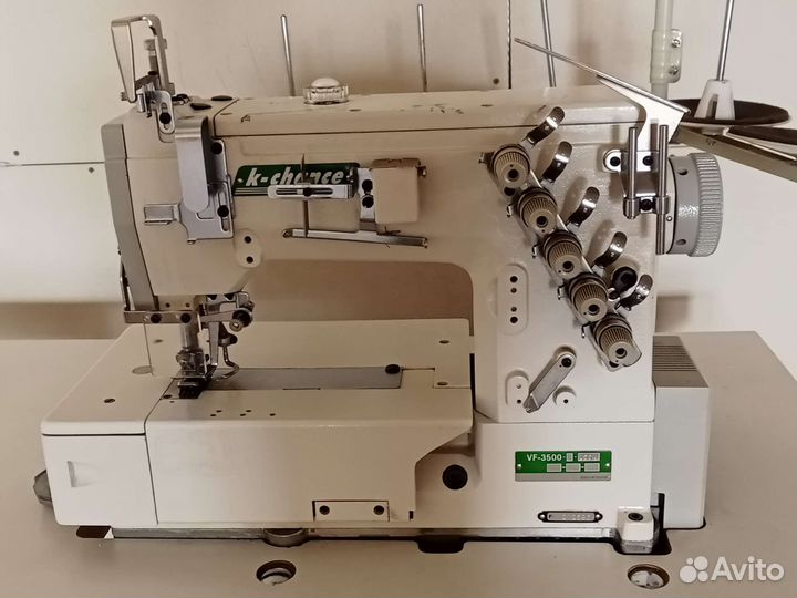 Трикотажная швейная машины