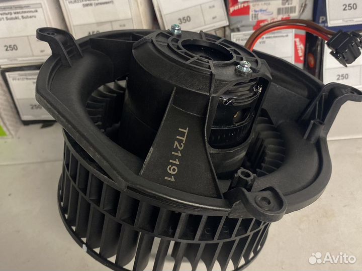 Мотор печки w211