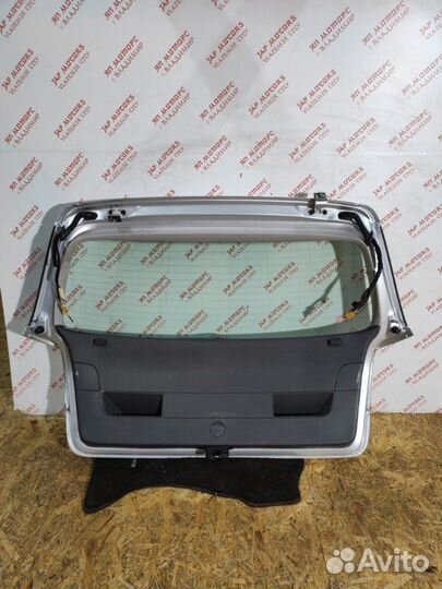 Крышка багажника задняя Volkswagen Golf 5 BVY 2006