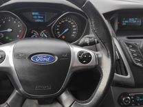 Ford Focus 1.6 AMT, 2015, 178 000 км, с пробегом, цена 950 000 руб.