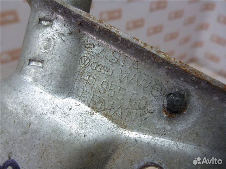 Трапеция стеклоочистителя Volkswagen Golf MK3 ABU