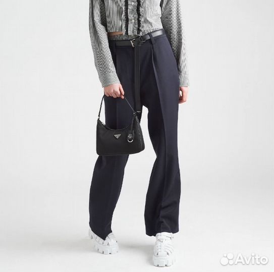 Женская сумка Prada Re-edition 2005