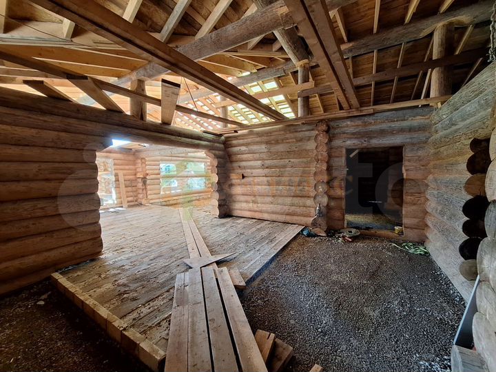 Дом 181 м² на участке 18 сот.