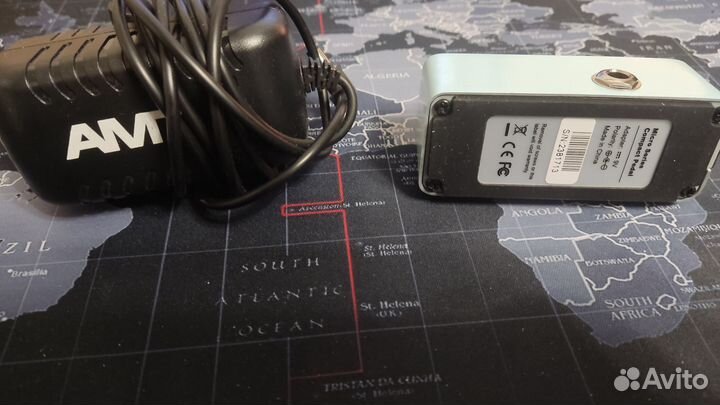 Примочка для электроакустической гитары Mooer