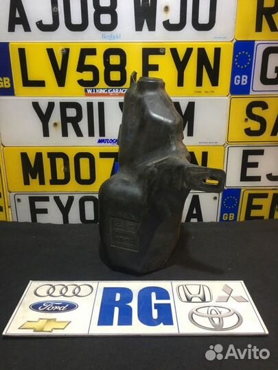 Бачок омывателя Opel Astra J хэтчбек A12XER 2012